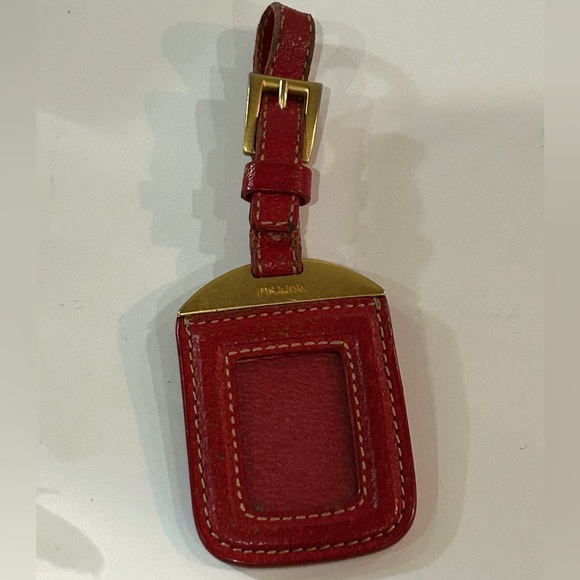 Prada Red Leather luggage Tag - Picture 1 of 4